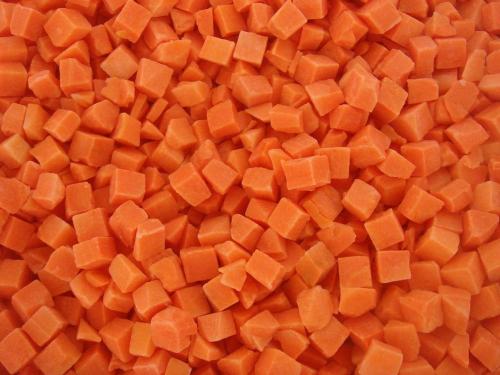 Carrot Cubes 400 gm×30 bags⋅bulk 10 Kg Carton inside it pp bags